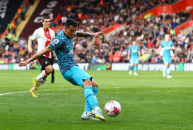 关键球员对决：视角下的焦点-星空体育