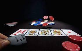 德州扑克：上的智力与心理双重竞技-星空体育