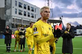 小球场的心理压迫与观众氛围-星空体育