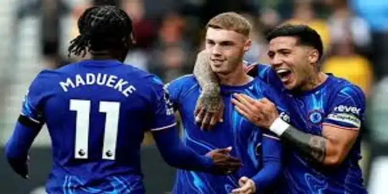 意外的变招：星空体育回顾纳瓦斯的右后卫首秀- 星空体育