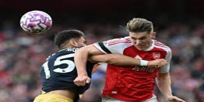 头球禁令与科学警示：足球训练亟需革新- 星空体育