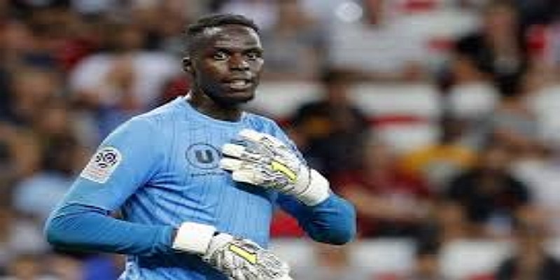 爱德华·门迪加盟—切尔西防线重塑的关键- 星空体育