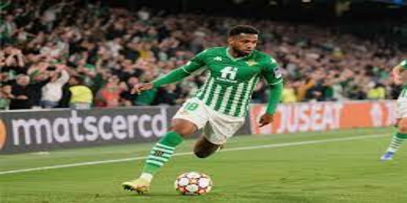 转会策略：适度补强与人才培养并行-  星空体育