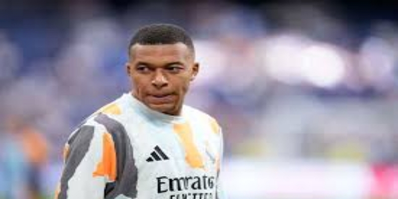 星空体育战术观察：姆巴佩如何融入安切洛蒂体系- 星空体育