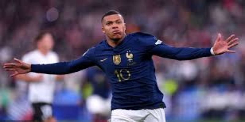 阿伯丁困境解析：星空体育解读换帅背景-星空体育